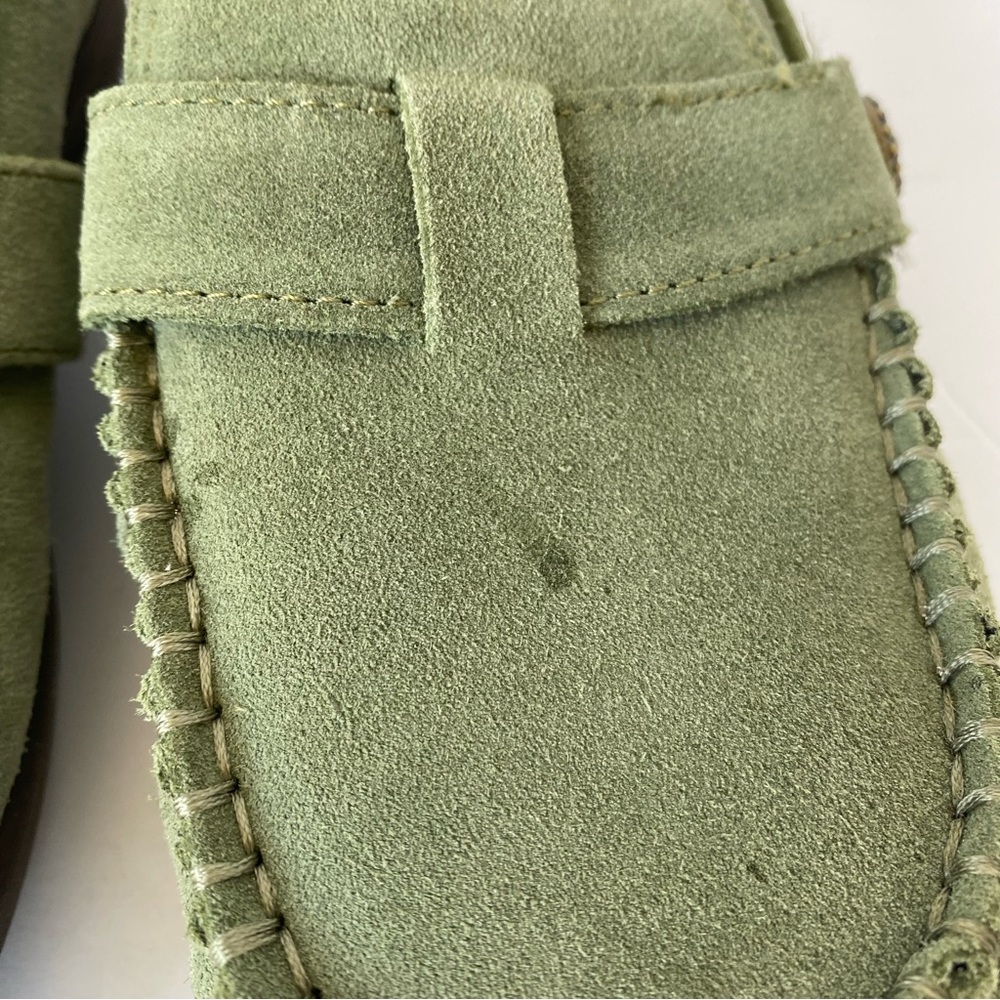 REVITALIGN Olive Womens Slip-On Loafers - Sz 7 - Picture 3 of 12